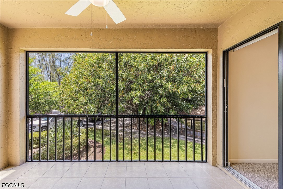 2 Bed Waterfront Home for Sale in Fort Myers, photo 23