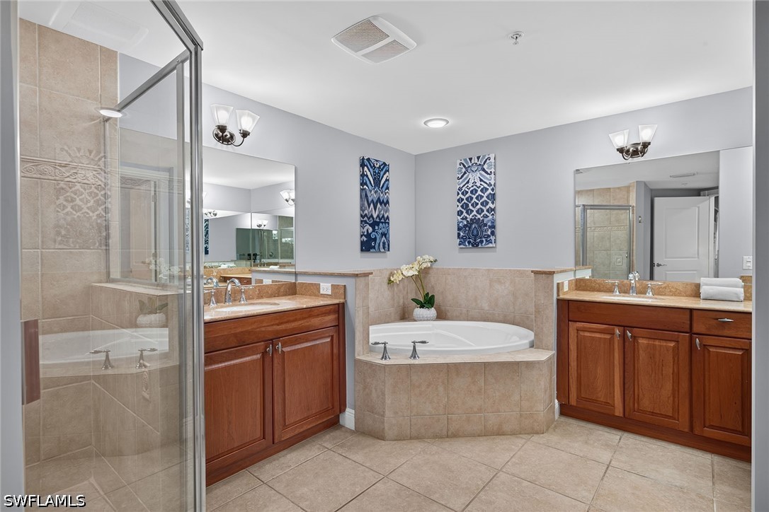3 Bed Waterfront Home for Sale in Cape Coral, photo 23
