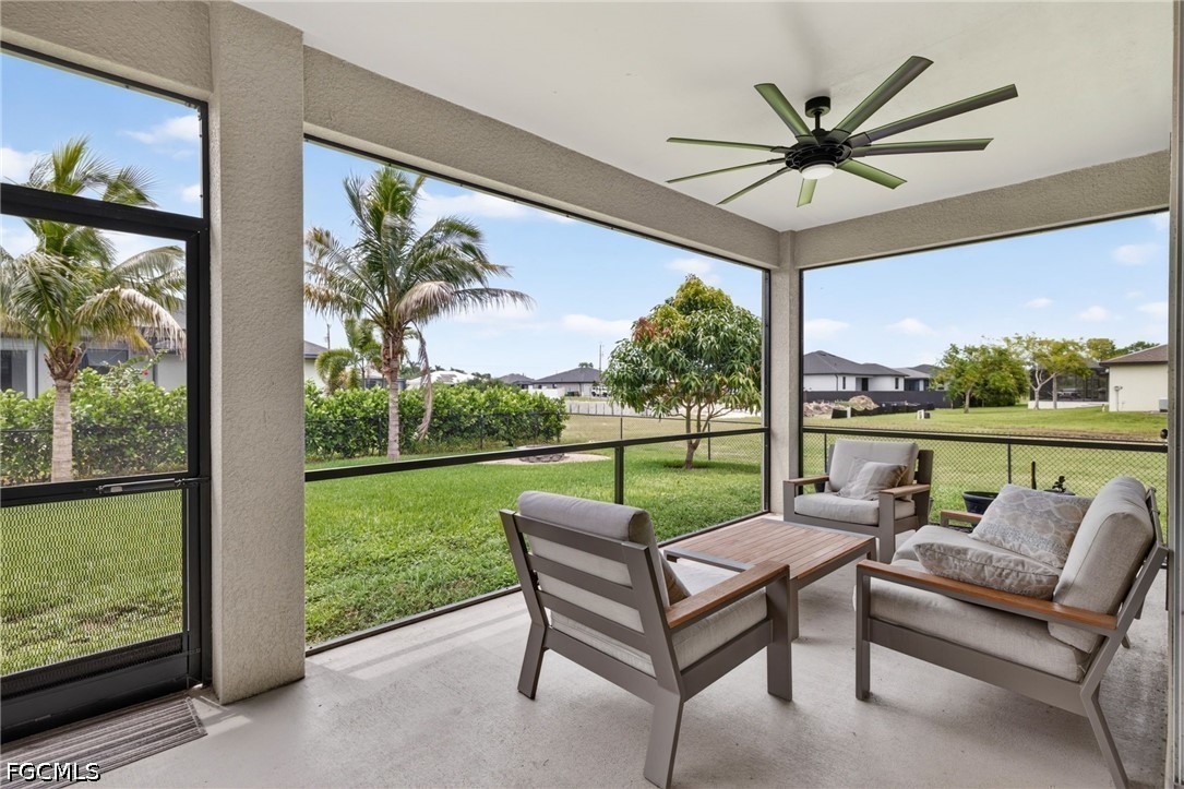 3 Bed SingleFamilyResidence for Sale in Cape Coral, photo 23
