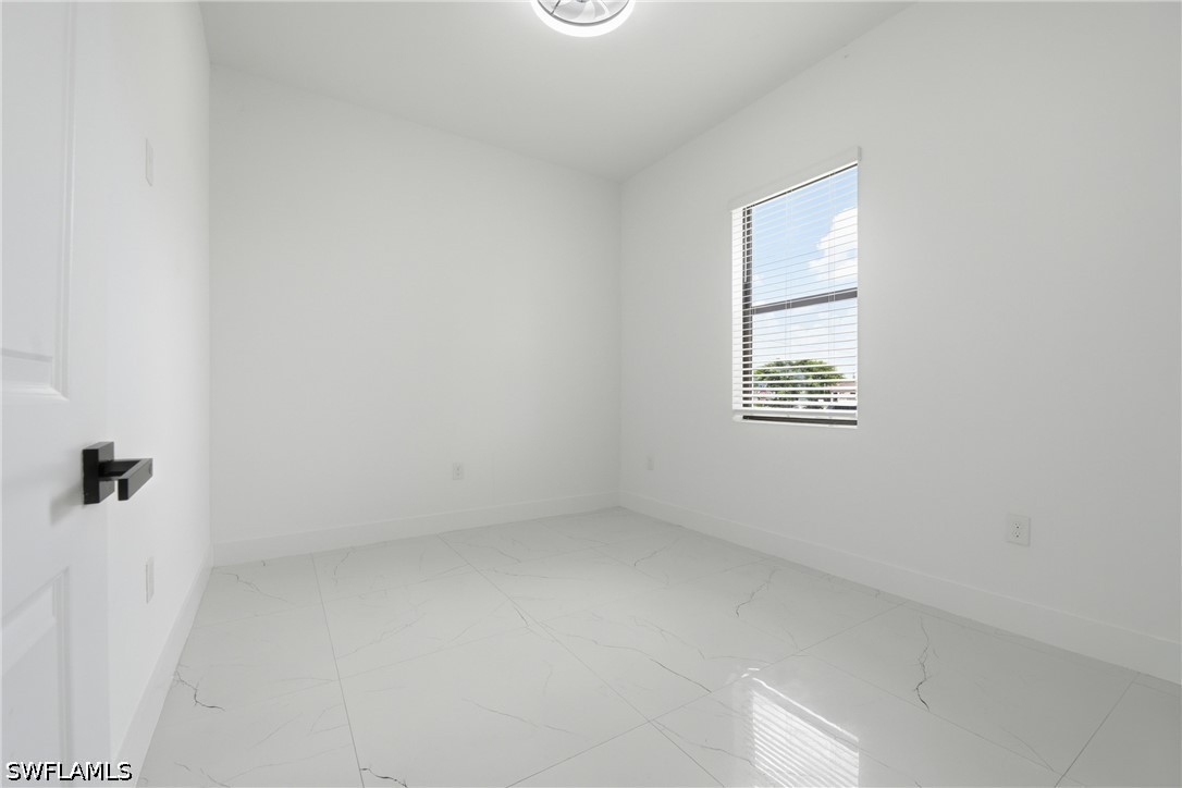 6 Bed Duplex for Sale in Lehigh Acres, photo 23