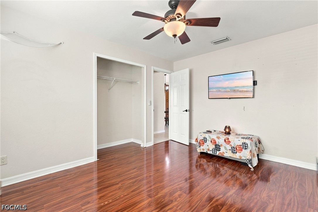 3 Bed SingleFamilyResidence for Sale in Cape Coral, photo 23