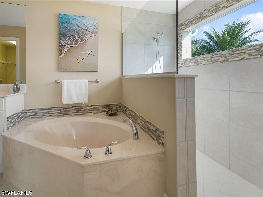 3 Bed Pool Home for Sale in Briarwood, photo 23