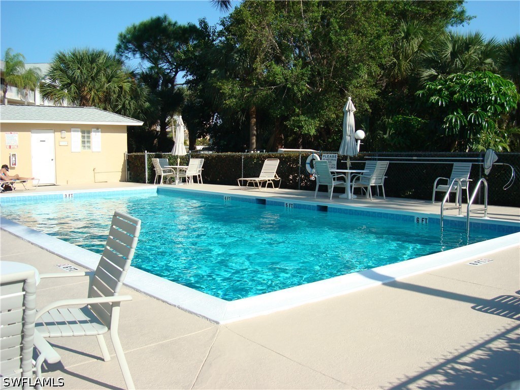 2 Bed Waterfront Home for Sale in Naples, photo 23