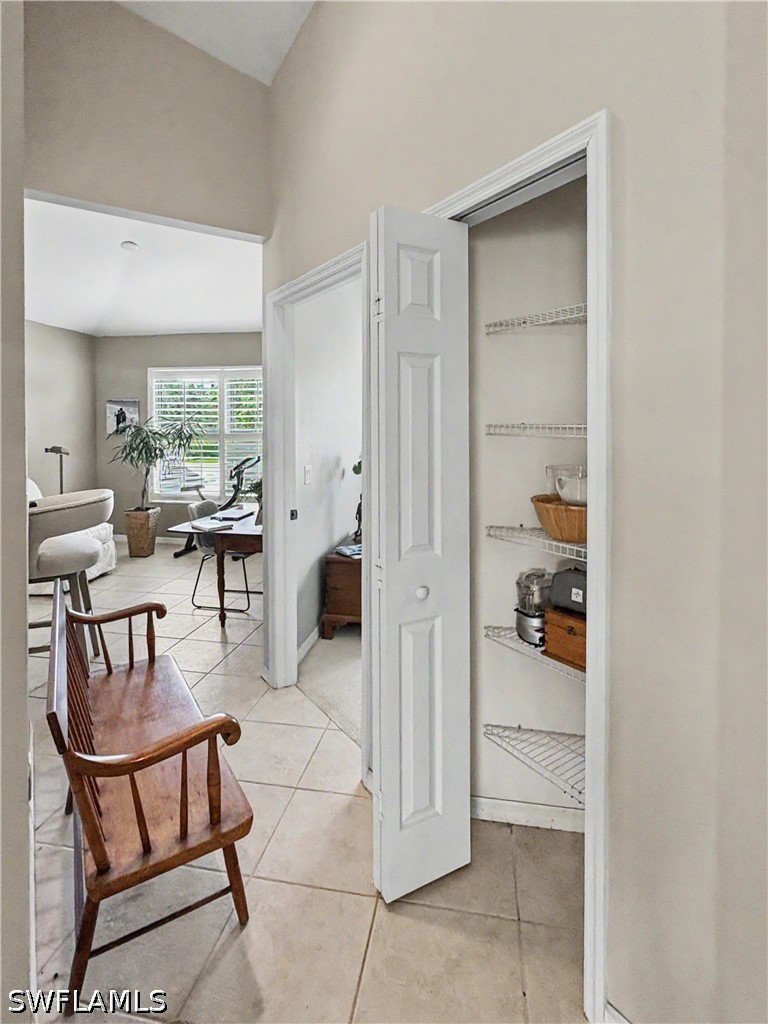 2 Bed Condominium for Sale in Naples, photo 23
