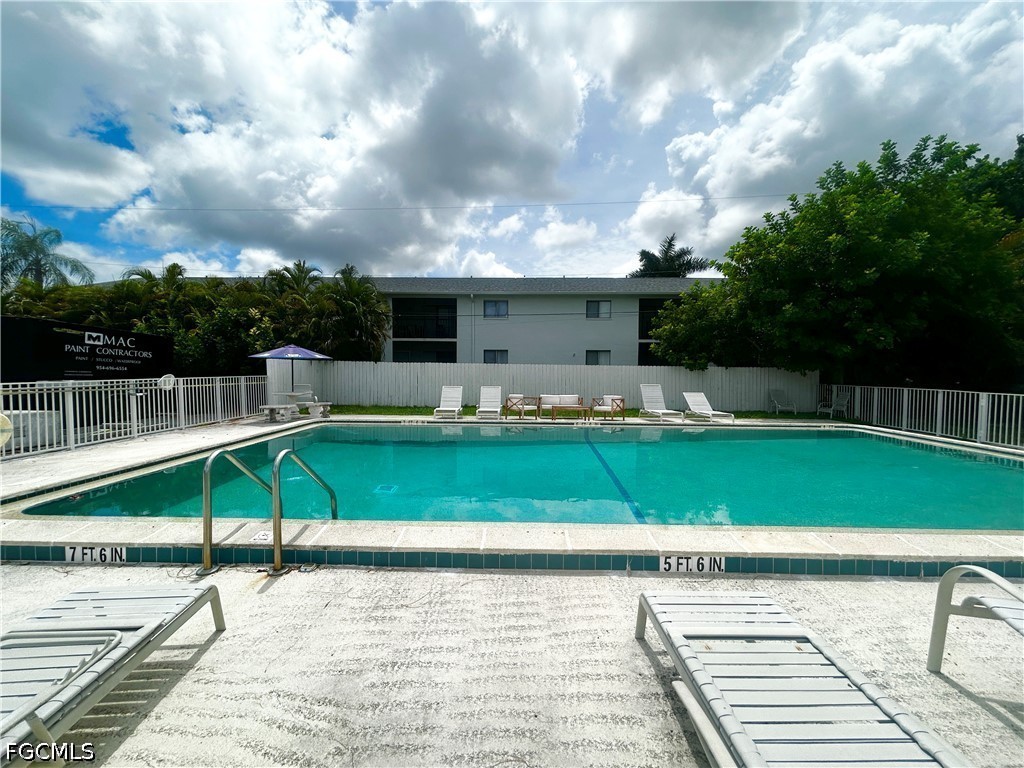 2 Bed Condominium for Sale in Capeway Condo, photo 23