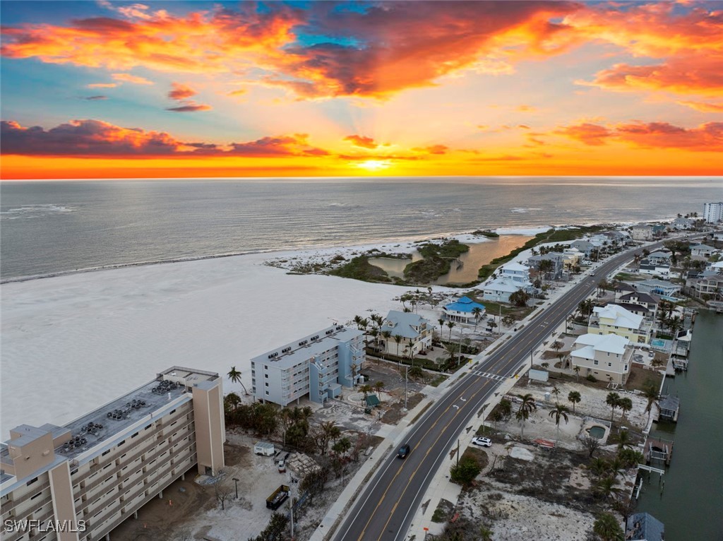 2 Bed Waterfront Home for Sale in Castle Beach Condo, FL — photo 24