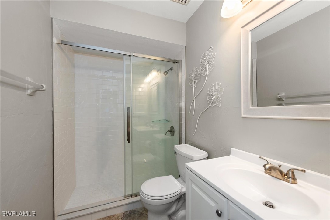3 Bed SingleFamilyResidence for Sale in Kelly Greens, FL — photo 24