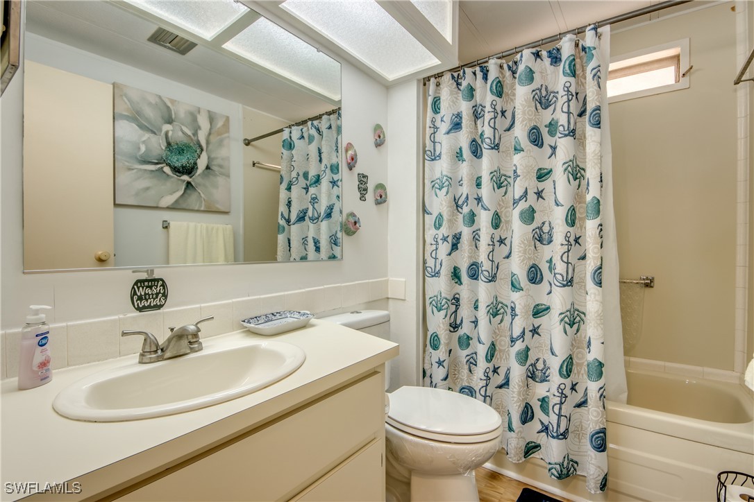 2 Bed ManufacturedHome for Sale in Pine Island Cove, photo 24