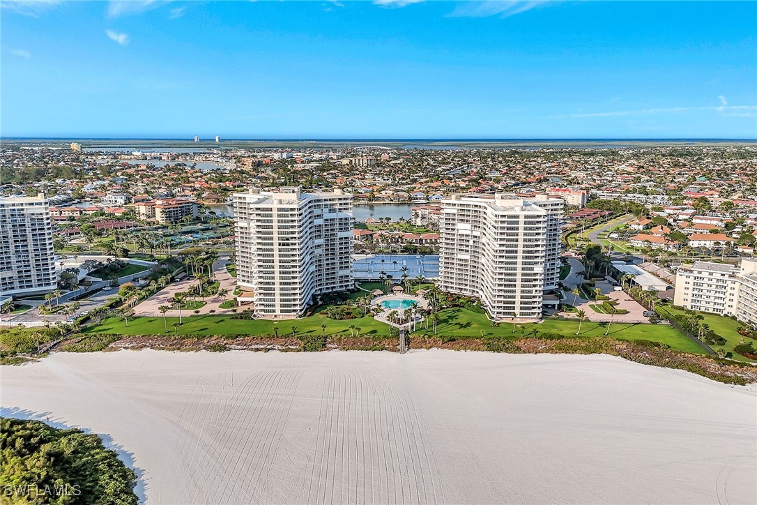 2 Bed Waterfront Home for Sale in Marco Island, photo 24