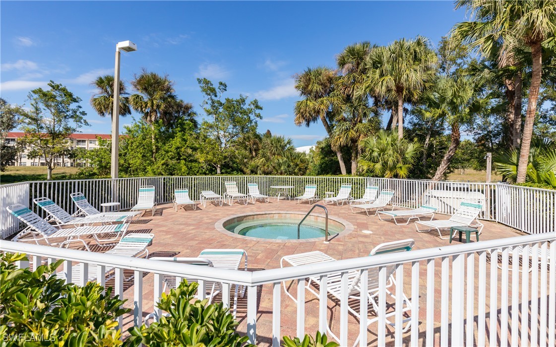 2 Bed Condominium for Sale in Clubhouse Villas, FL, $179,900 — photo 24