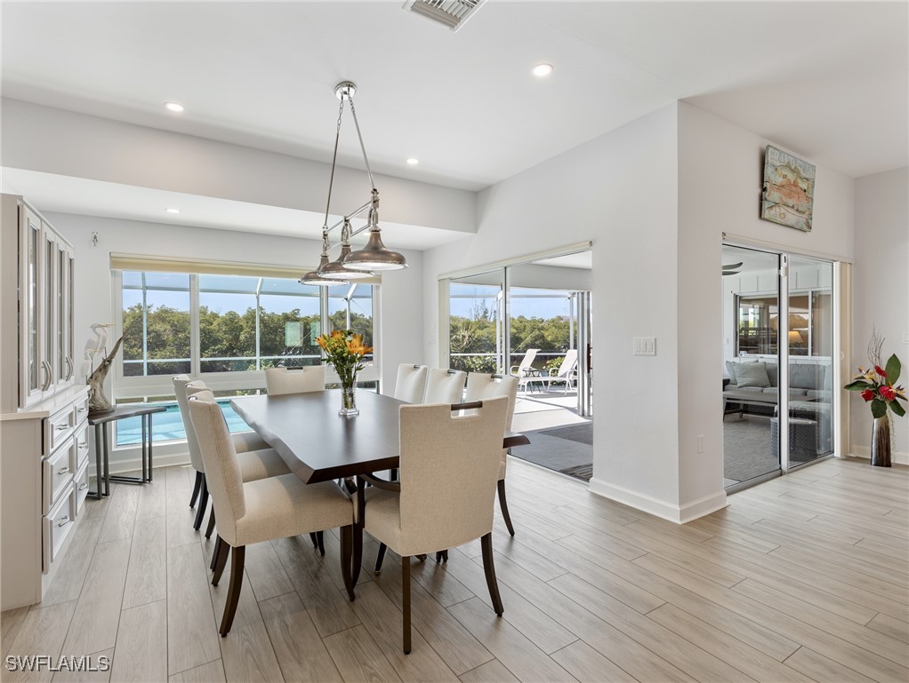 3 Bed Pool Home for Sale in Palm Acres, photo 24