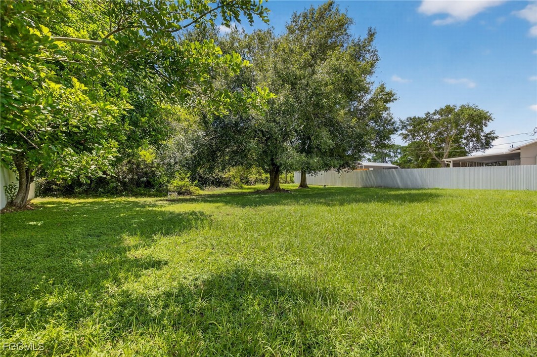 2 Bed SingleFamilyResidence for Sale in Not Applicable, FL — photo 24