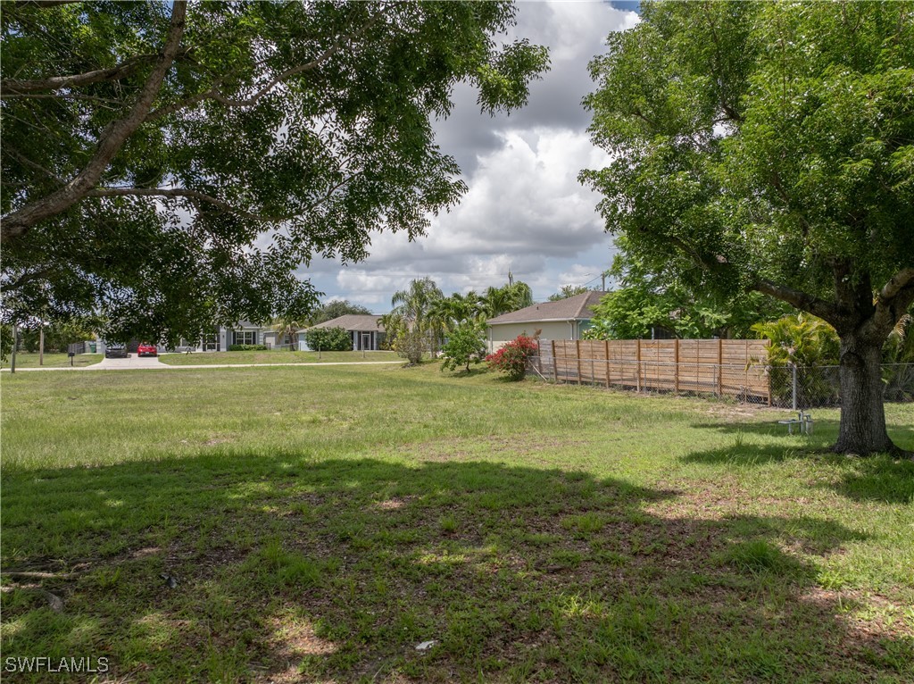 3 Bed SingleFamilyResidence for Sale in Cape Coral, FL — photo 24