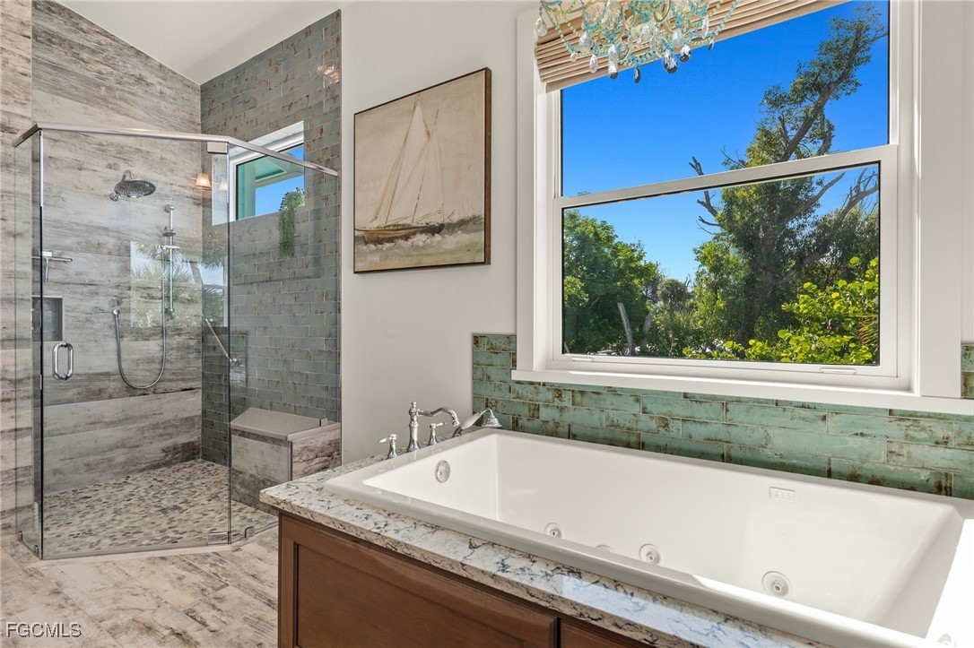3 Bed Pool Home for Sale in Castaway Estates, photo 24