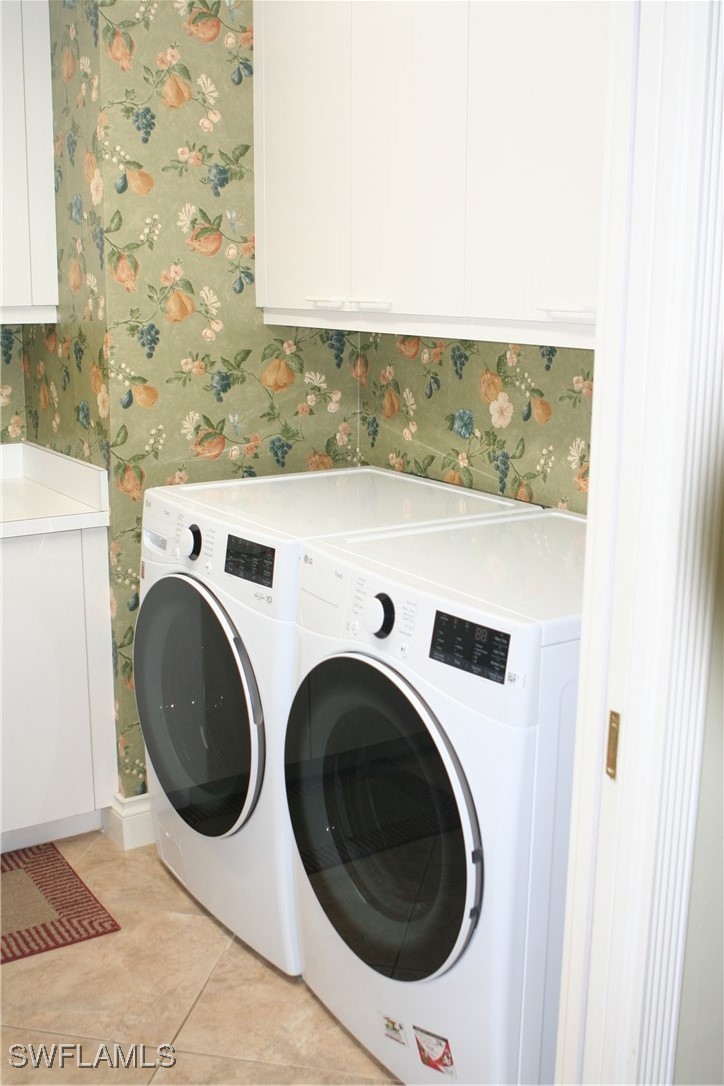 2 Bed Waterfront Home for Sale in Naples, FL, $2,900,000 — photo 24