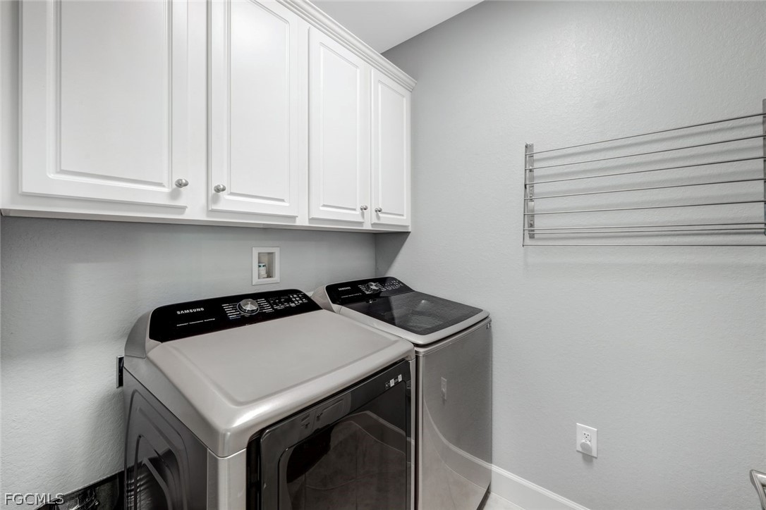 3 Bed Waterfront Home for Sale in Somerset, FL, $465,000 — photo 24