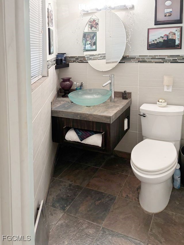 2 Bed SingleFamilyResidence for Sale in Cypress Terrace, photo 24