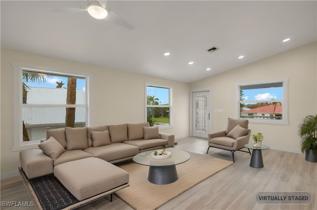 3 Bed Pool Home for Sale in Laguna Shores, photo 24