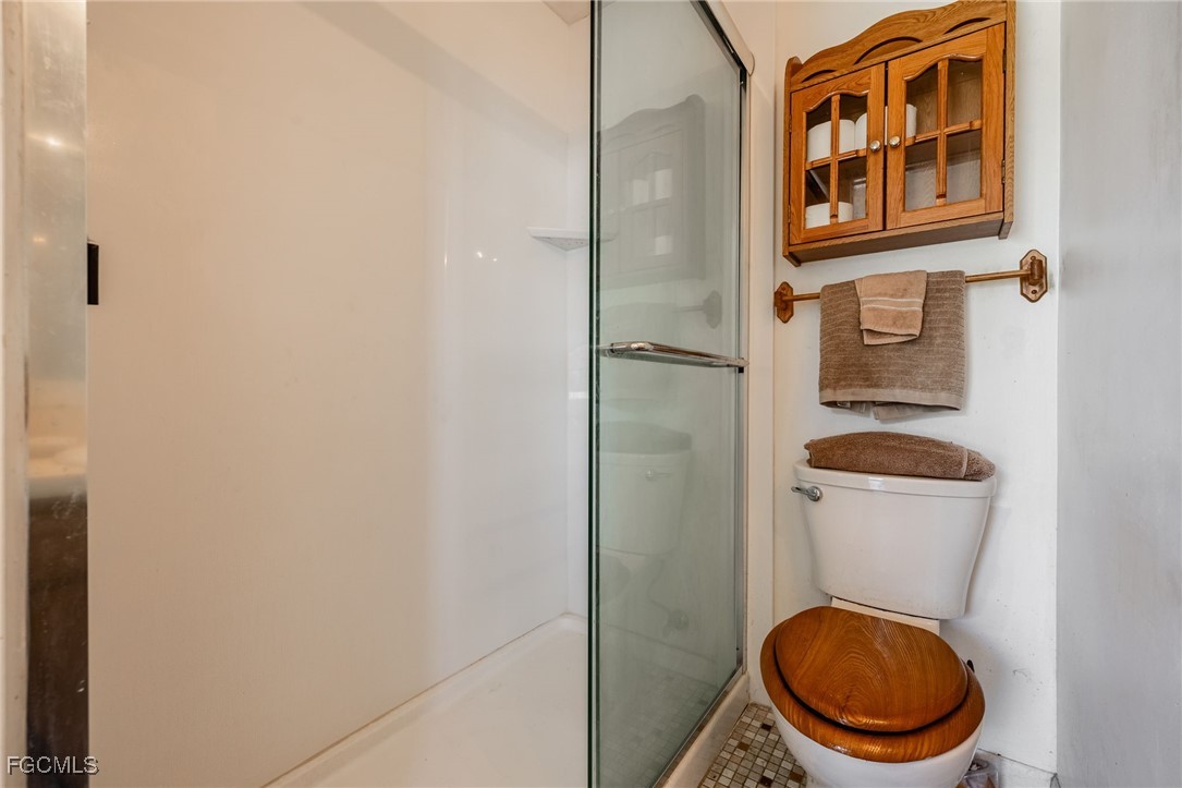 2 Bed Duplex for Sale in Parkwood Villas, FL, $160,000 — photo 24