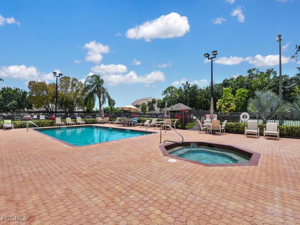 2 Bed Condominium for Sale in Fort Myers, FL, $134,900 — photo 24