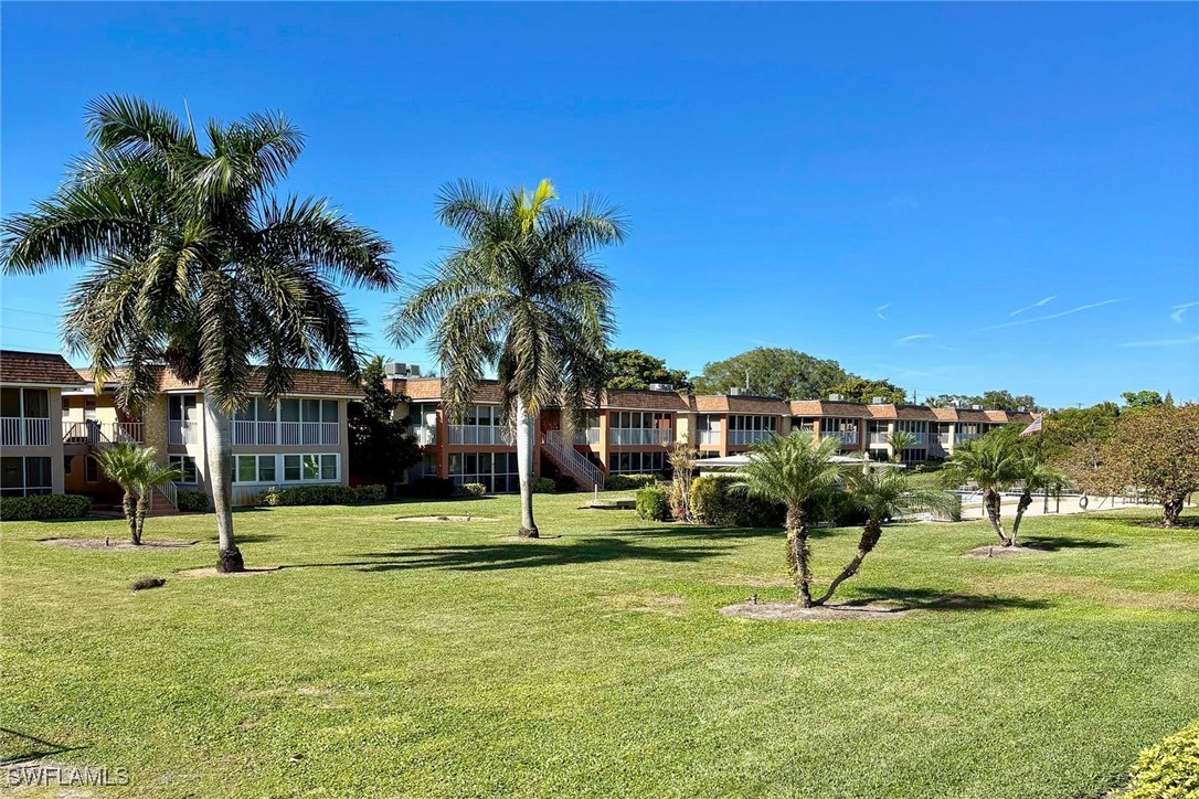 2 Bed Condominium for Sale in Sorrento Villas, FL, $199,000 — photo 24