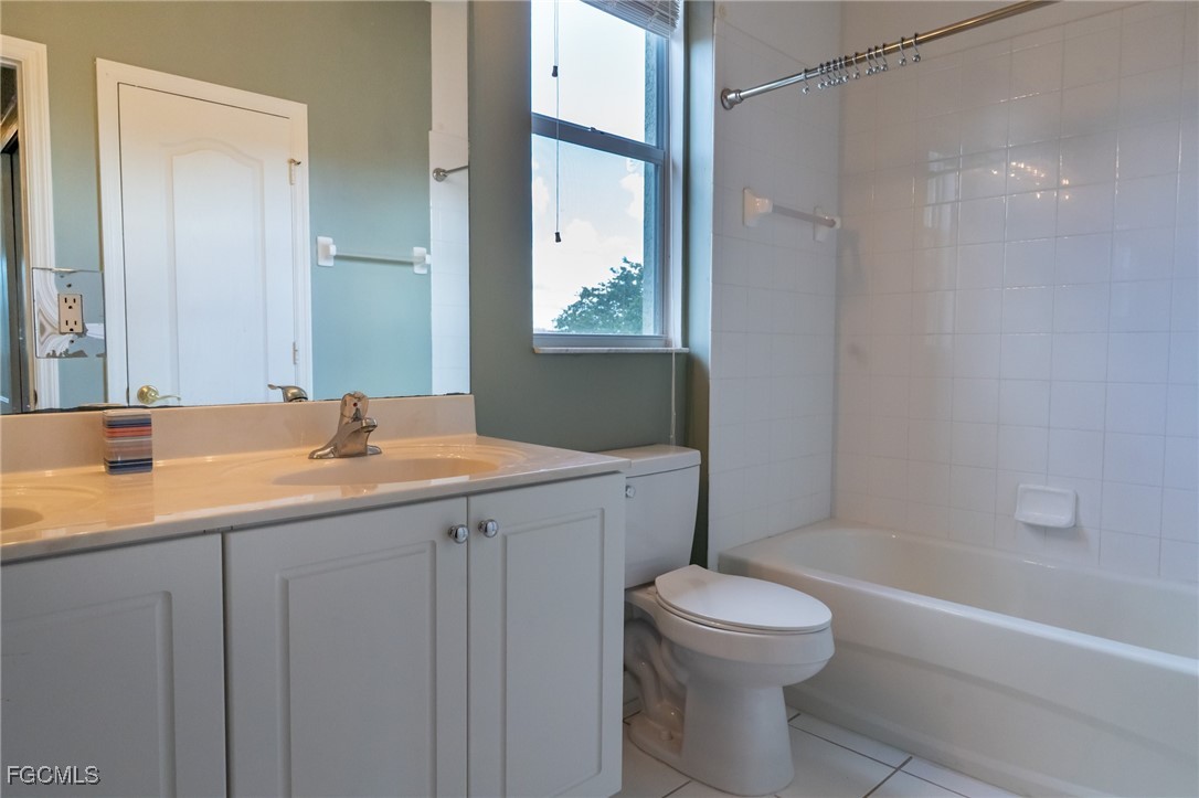 4 Bed Pool Home for Sale in Olympia Pointe, photo 24