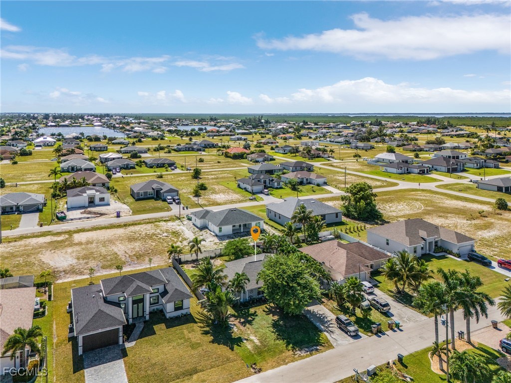 4 Bed SingleFamilyResidence for Sale in Cape Coral, photo 24