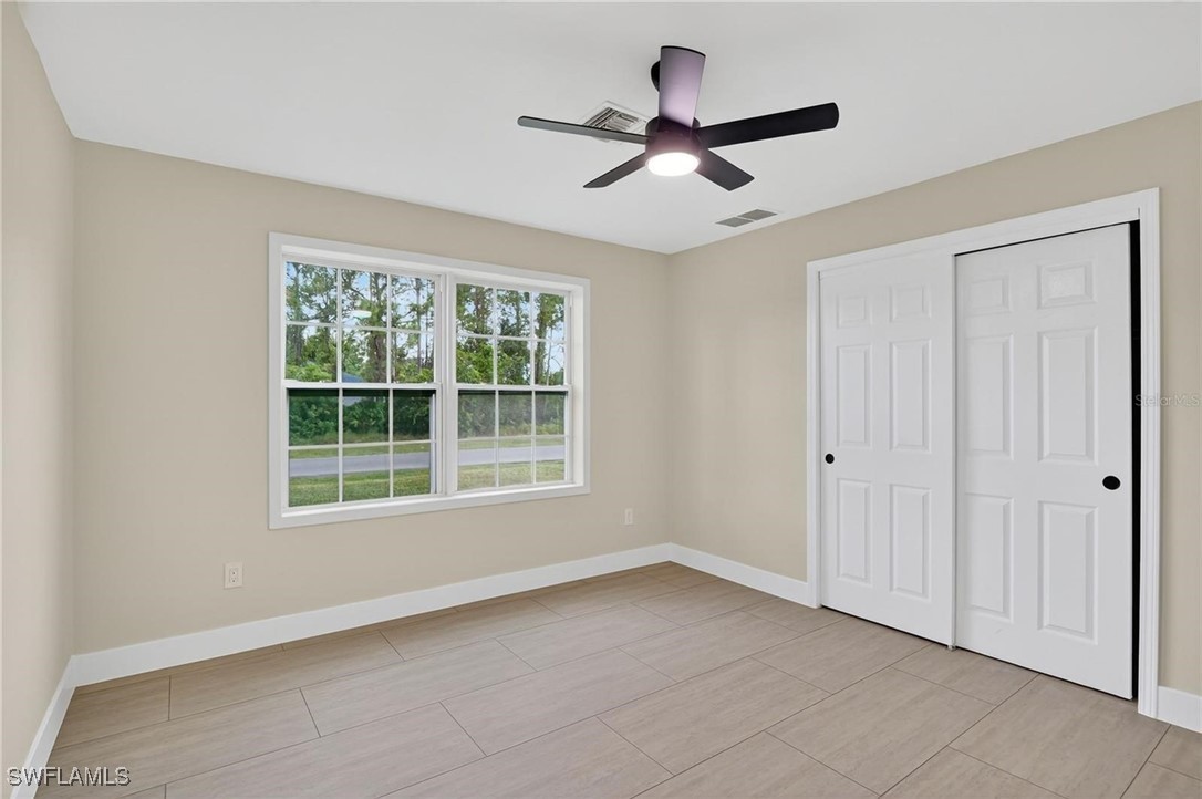 3 Bed SingleFamilyResidence for Sale in Lehigh Acres, photo 24