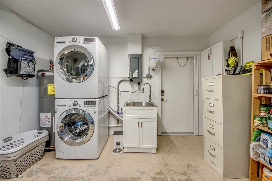 3 Bed SingleFamilyResidence for Sale in Charlotte Shores, FL — photo 24