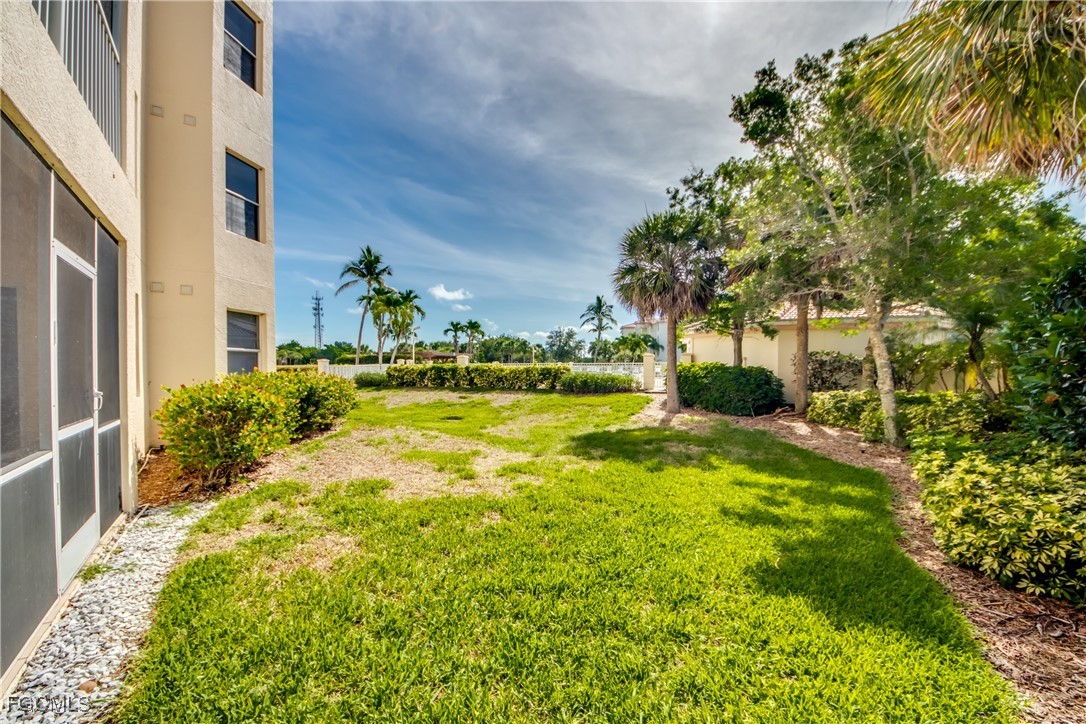 2 Bed Pool Home for Sale in Banyan Trace, FL, $199,500 — photo 24
