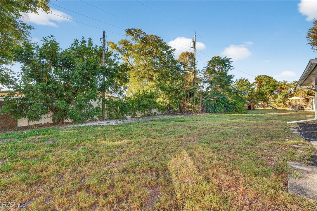 3 Bed SingleFamilyResidence for Sale in Fort Myers, photo 24