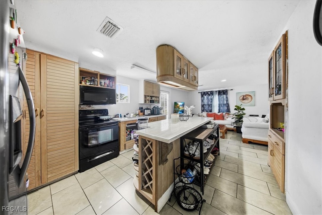3 Bed ManufacturedHome for Sale in Suncoast Estate, FL — photo 24
