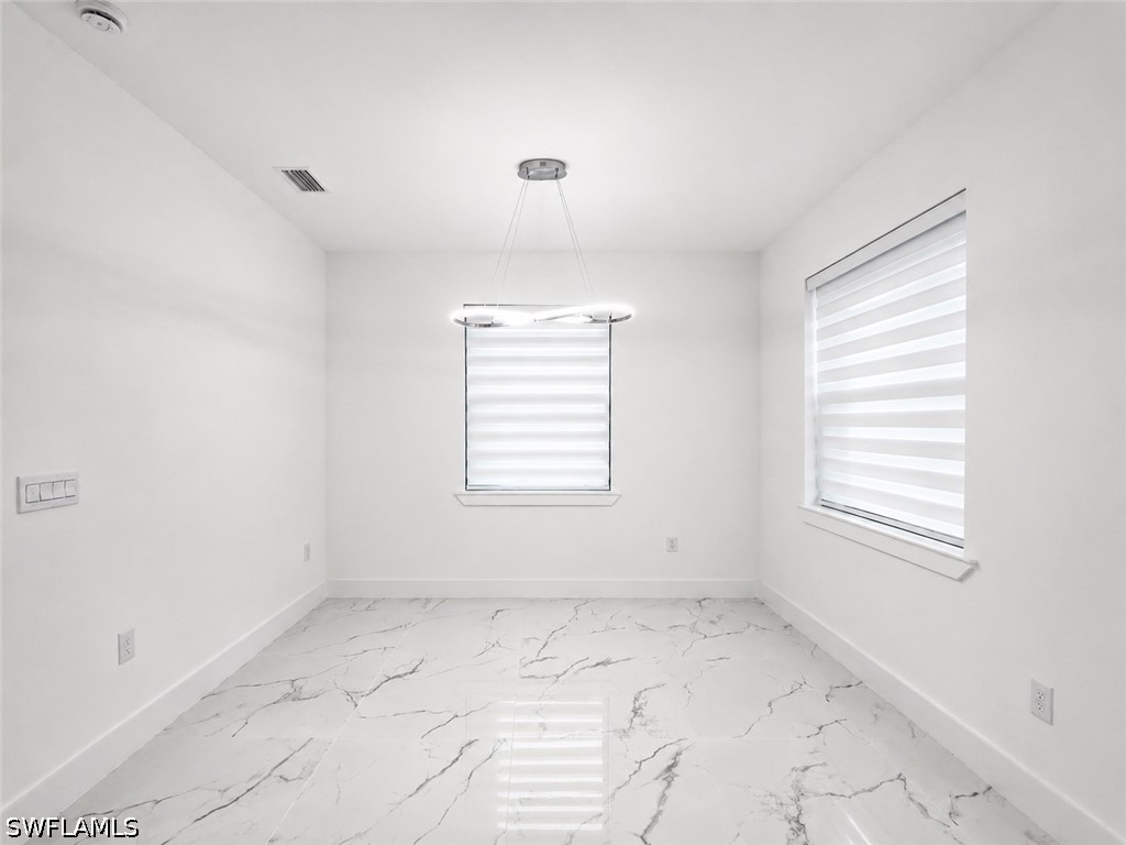 4 Bed SingleFamilyResidence for Sale in Lehigh Acres, photo 24