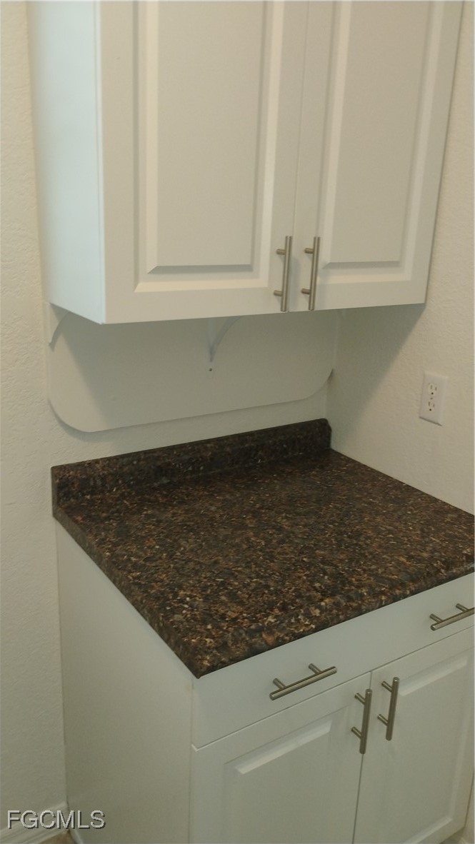 2 Bed SingleFamilyResidence for Sale in Port Charlotte, photo 24