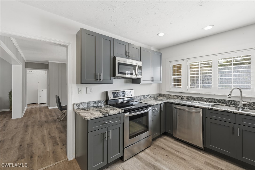 2 Bed SingleFamilyResidence for Sale in Allen Park, photo 24