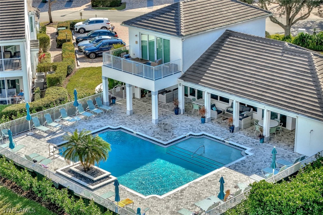 2 Bed Waterfront Home for Sale in Naples, photo 24