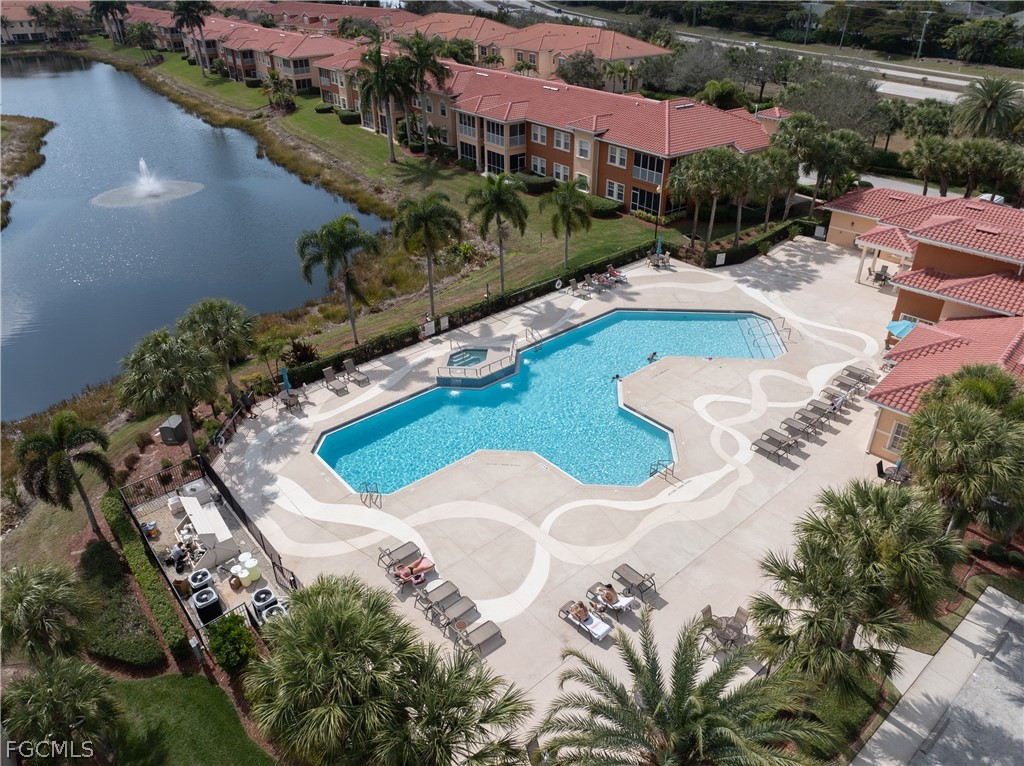 2 Bed Waterfront Home for Sale in Fort Myers, photo 24