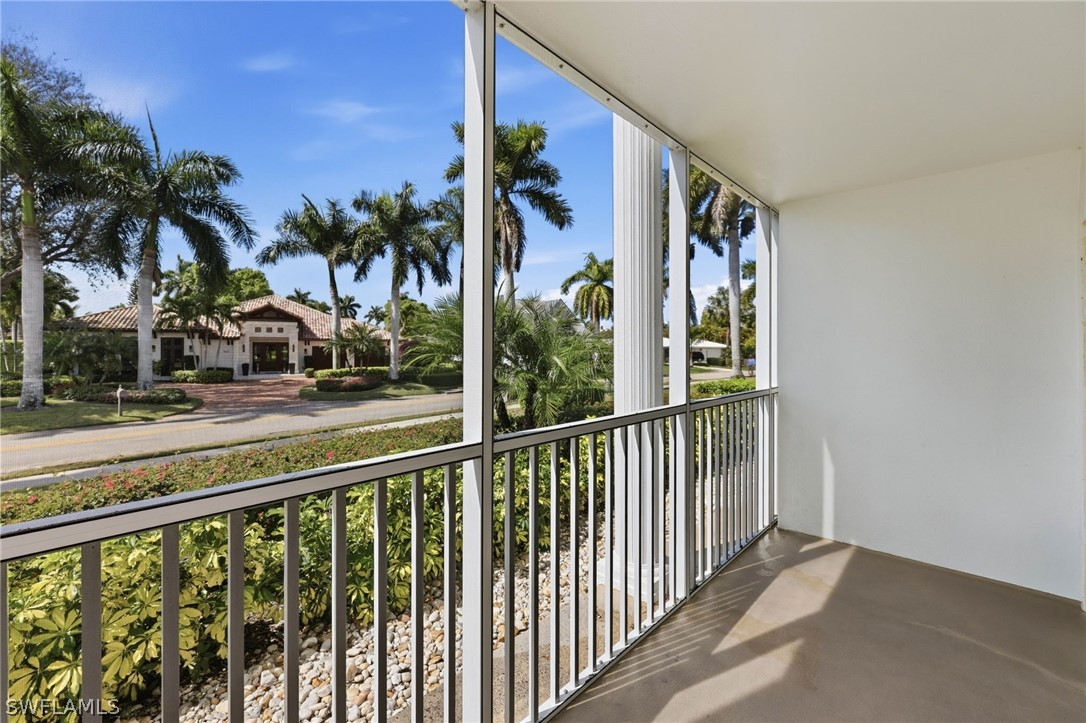 2 Bed Condominium for Sale in Naples, photo 24