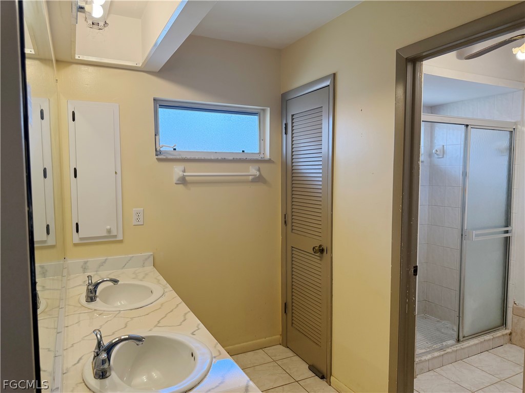 3 Bed SingleFamilyResidence for Sale in Lehigh Acres, photo 24