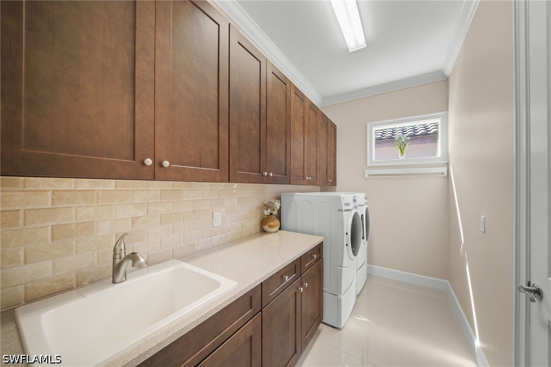 3 Bed SingleFamilyResidence for Sale in Esplanade, photo 24