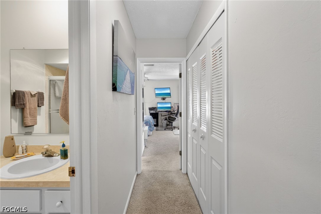 2 Bed Condominium for Sale in Fort Myers, photo 24