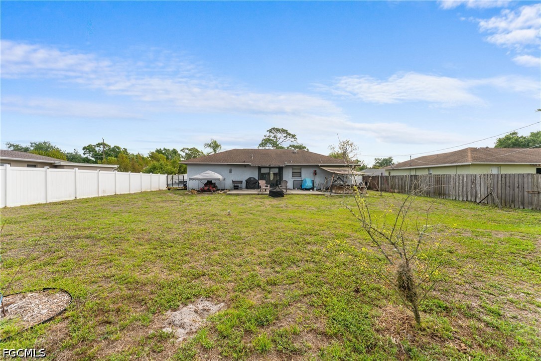 3 Bed SingleFamilyResidence for Sale in Fort Myers, photo 24
