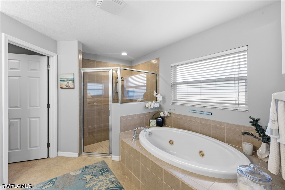 3 Bed SingleFamilyResidence for Sale in Estero, FL, $499,000 — photo 24