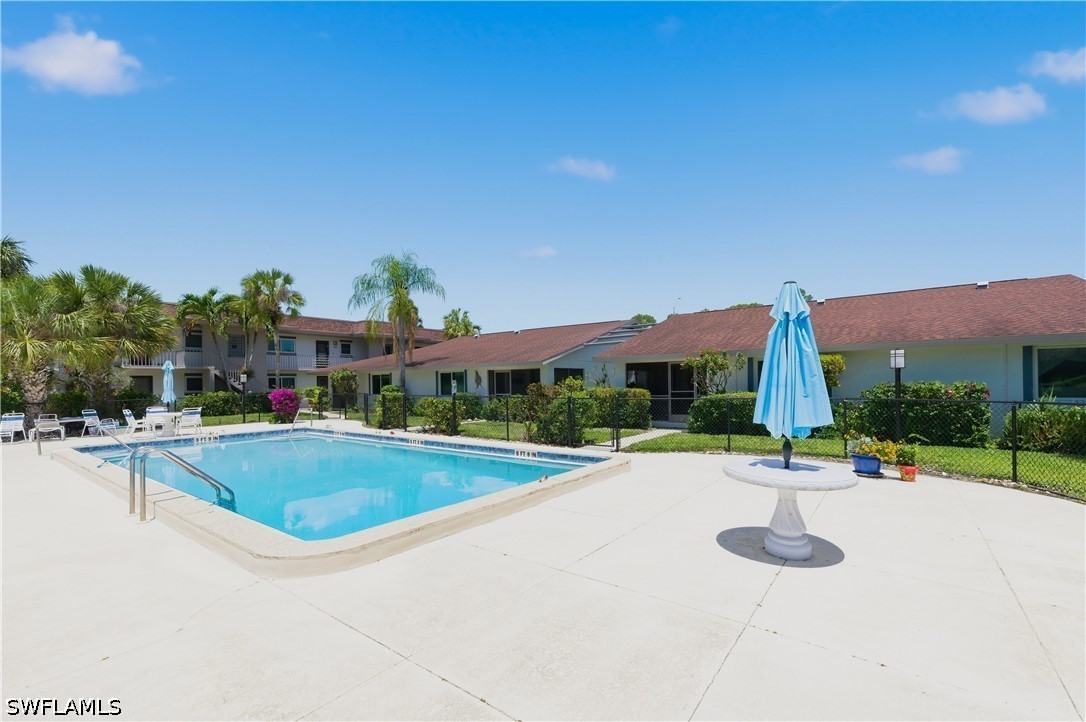 2 Bed Waterfront Home for Sale in Naples, photo 24