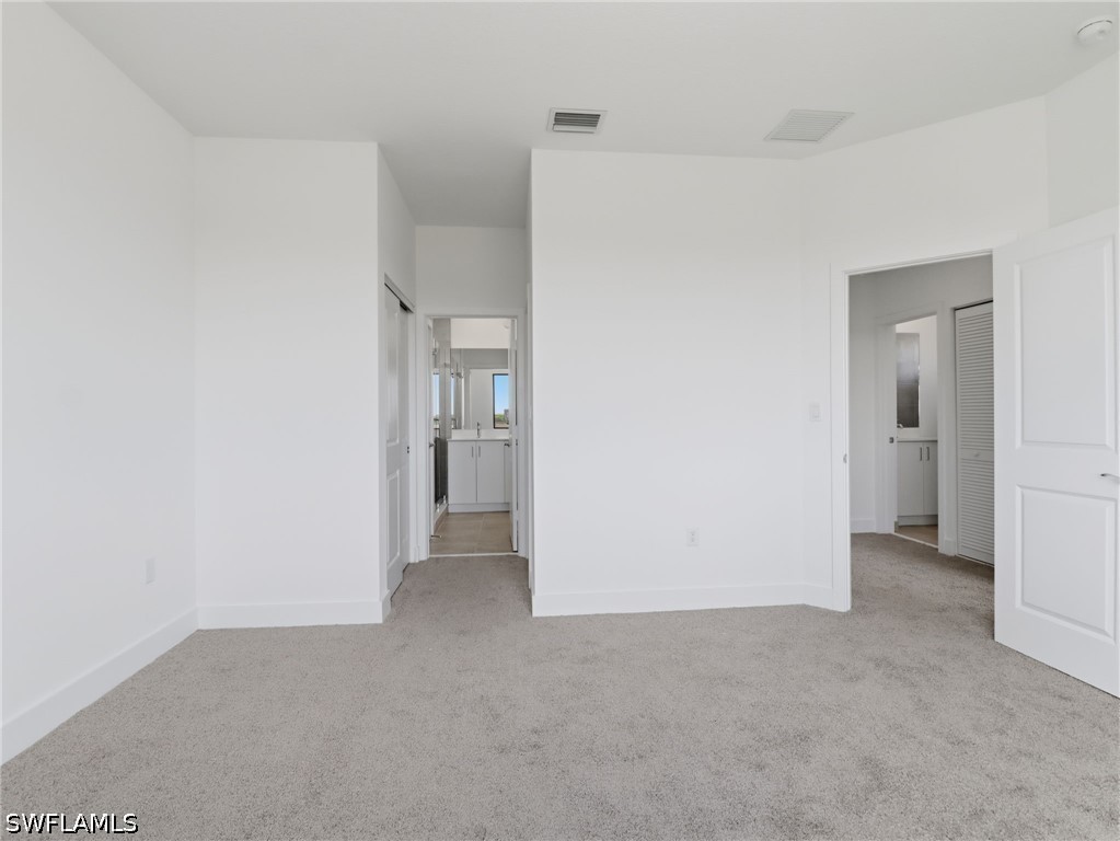 3 Bed SingleFamilyResidence for Sale in Silverwood, FL — photo 24