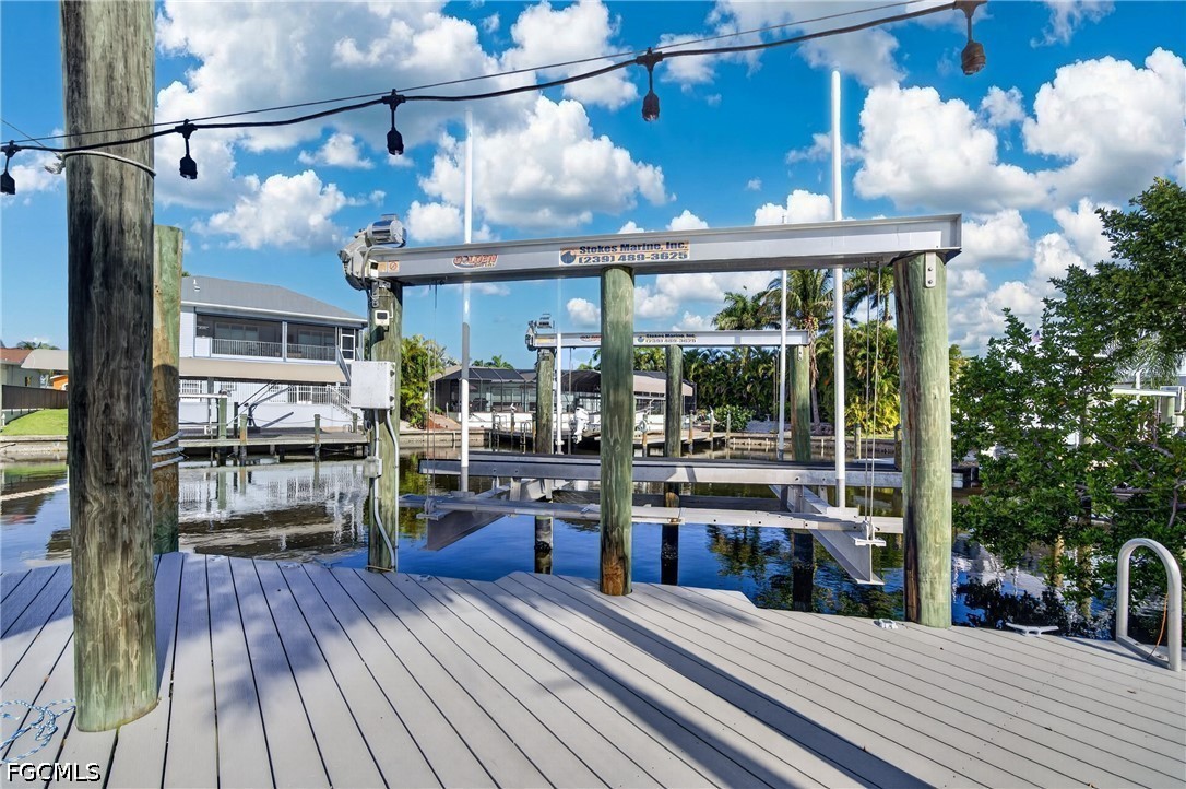 2 Bed Waterfront Home for Sale in Matlacha Isles, FL — photo 24