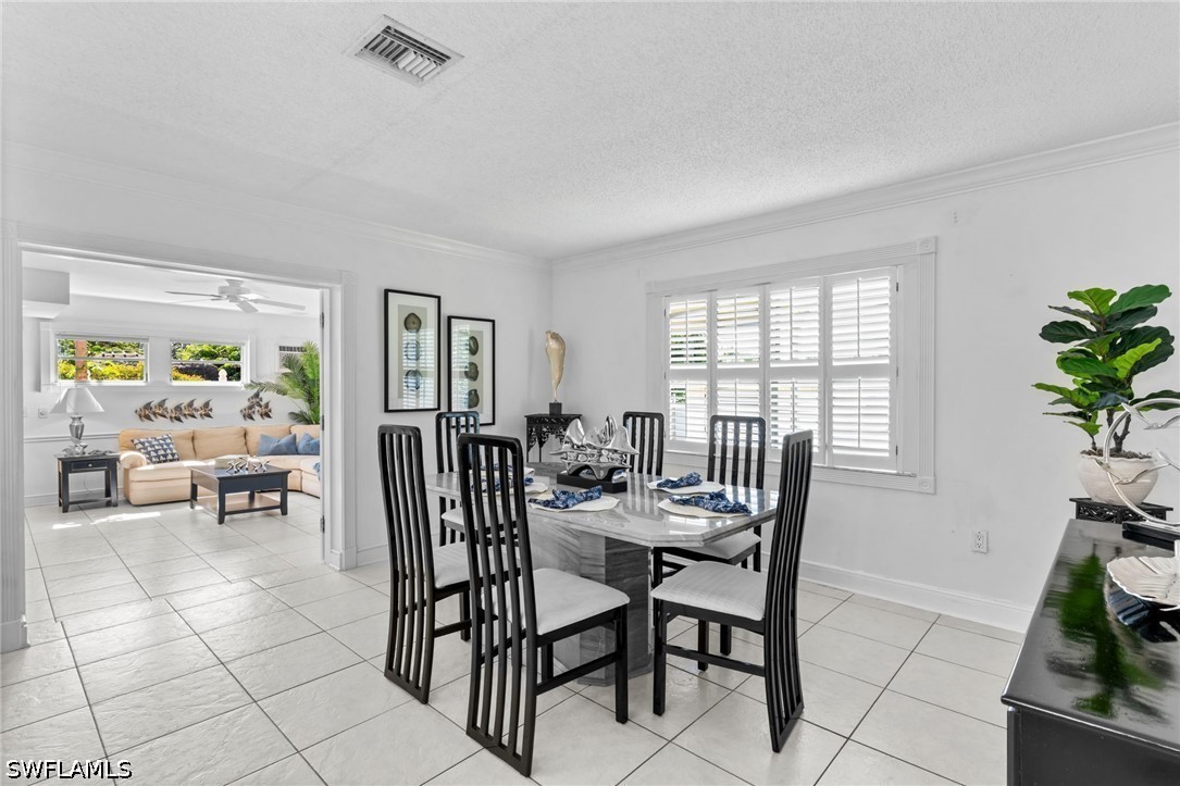 3 Bed SingleFamilyResidence for Sale in Naples, photo 24