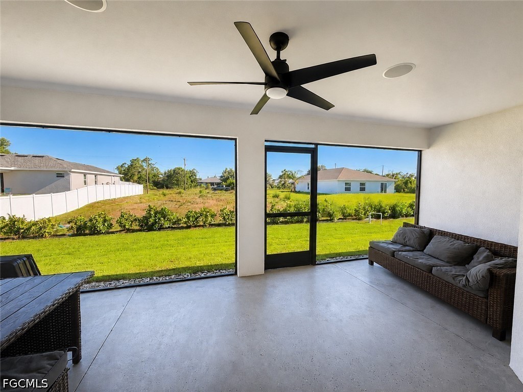 4 Bed SingleFamilyResidence for Sale in Lehigh Acres, photo 24