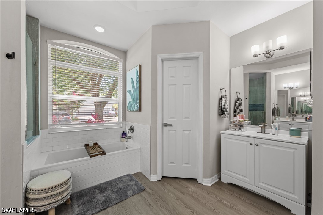 3 Bed SingleFamilyResidence for Sale in Fort Myers, FL — photo 24