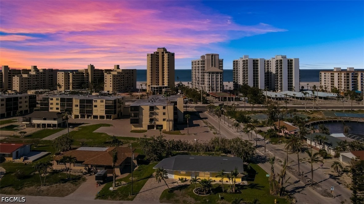 2 Bed Condominium for Sale in Fort Myers Beach, FL, $299,000 — photo 24